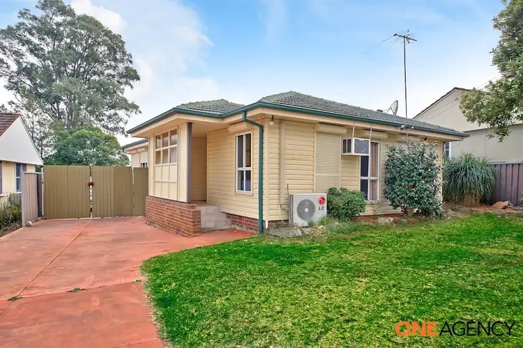 17 Adaminaby Street, Heckenberg NSW 2168