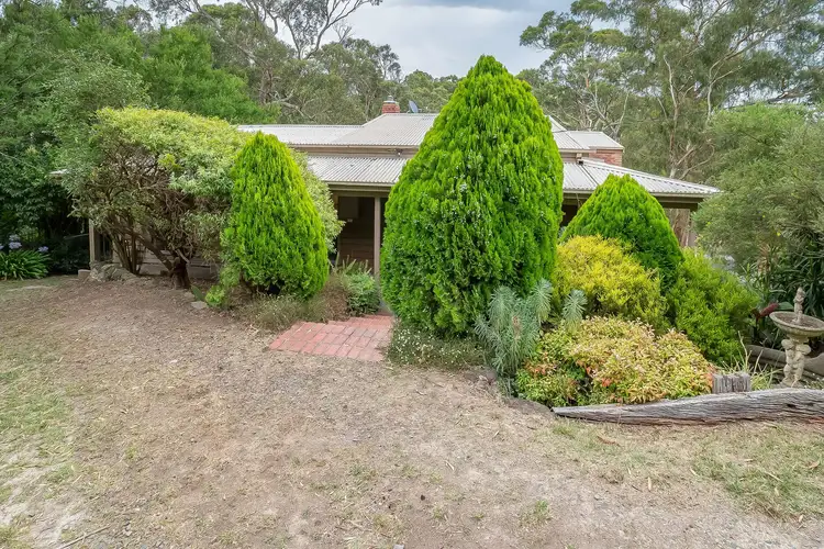 121 Mt Morton Road, Belgrave Heights VIC 3160