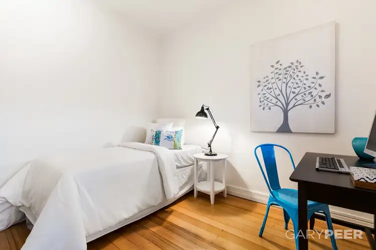 Fifth view of Homely apartment listing, 4/3 Eildon Court, St Kilda VIC 3182