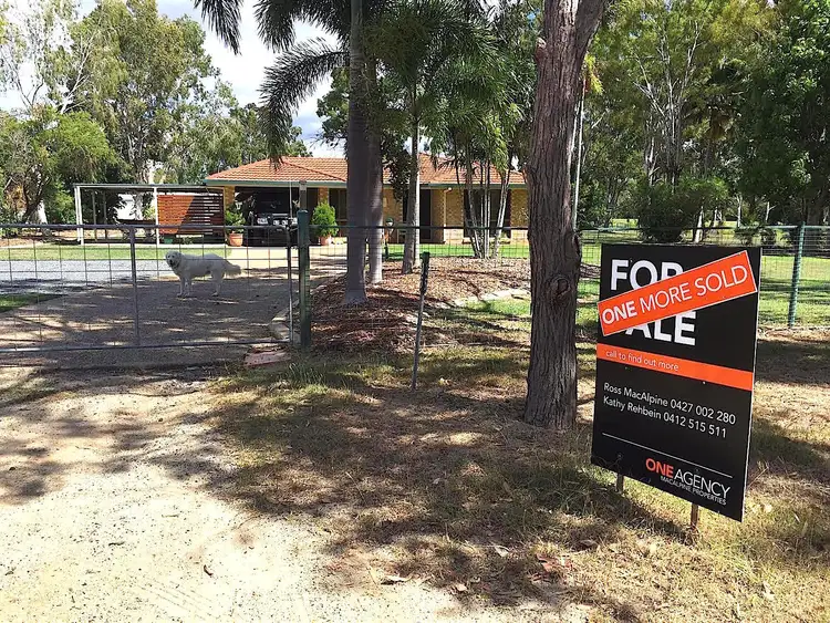 35 Beak Street, Gracemere QLD 4702