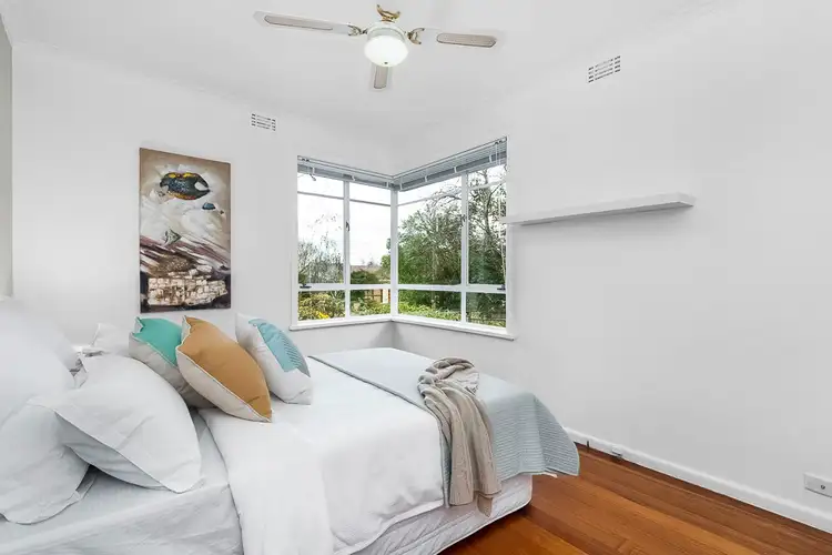 Fifth view of Homely house listing, 7 French Court, Watsonia VIC 3087