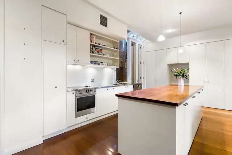 Fifth view of Homely townhouse listing, 7 Merriwee Crescent, Toorak VIC 3142