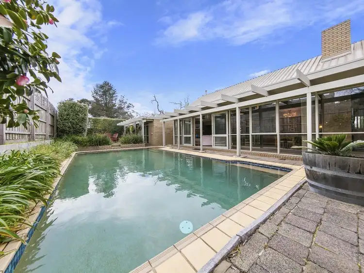 1 Ti-Tree Lane, Mount Eliza VIC 3930