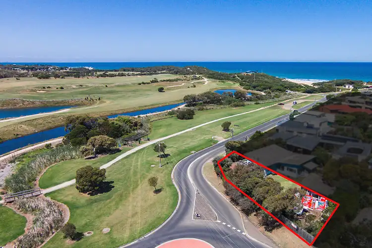 1/13 Carnarvon Avenue, Jan Juc VIC 3228