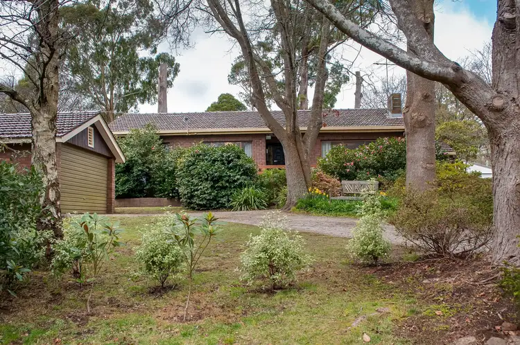 30 Hethersett Road, Sassafras VIC 3787
