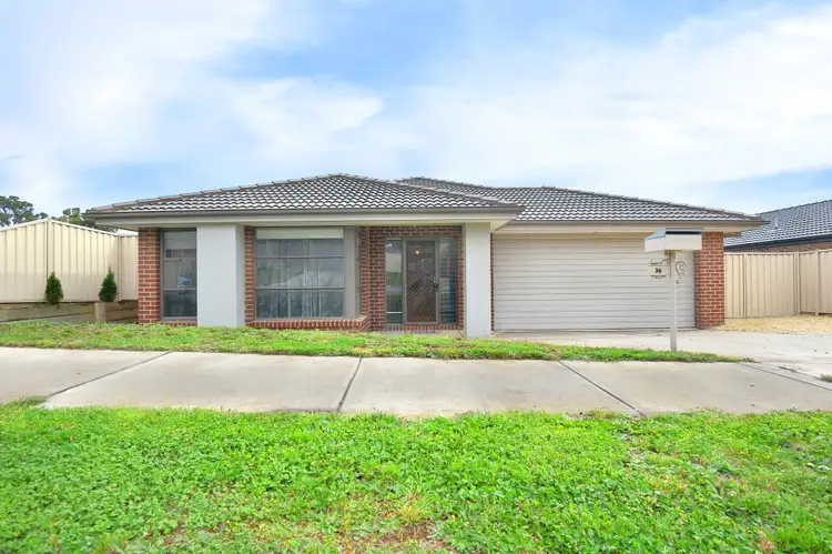 36 Kirby Avenue, Canadian VIC 3350