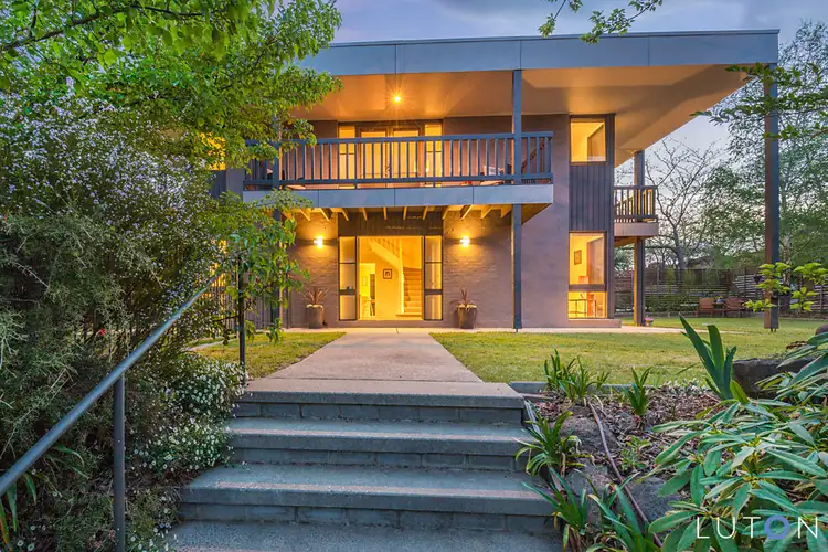 1 Buzacott Place, Mckellar ACT 2617