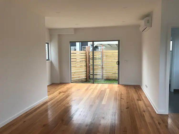 Fourth view of Homely townhouse listing, 2/108 Ashley Street, Maidstone VIC 3012