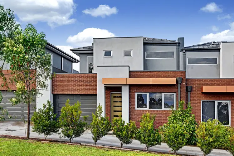 2/57 Heatherdale Road, Ringwood VIC 3134