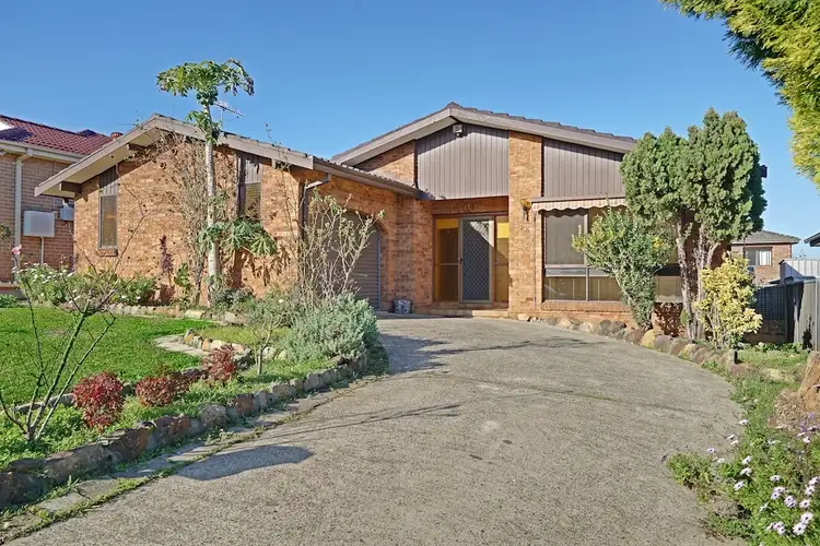 20 Mimosa Road, Bossley Park NSW 2176