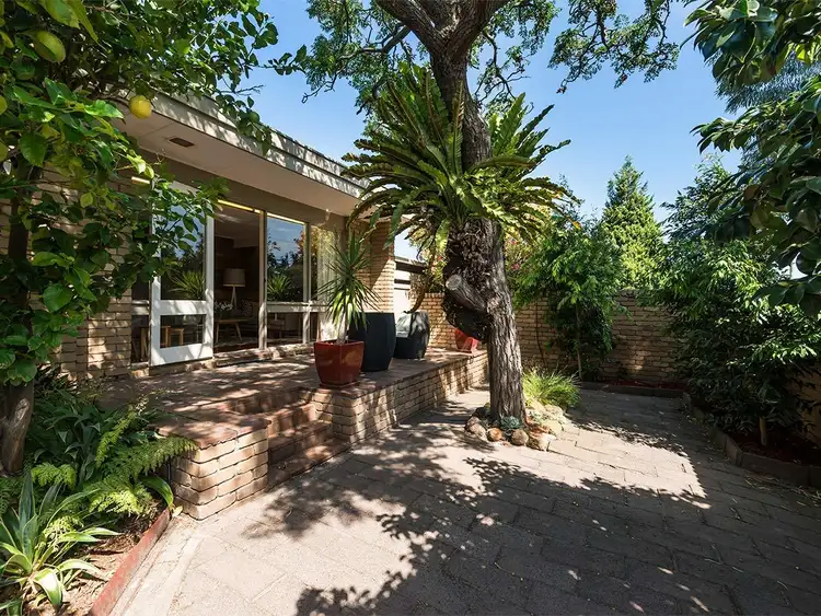 1/114 Bluff Road, Black Rock VIC 3193
