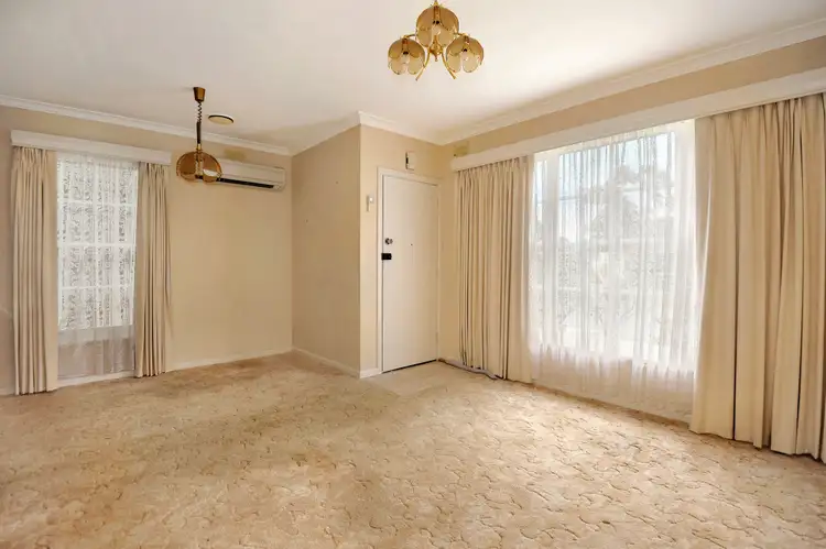 Fourth view of Homely house listing, 1 Chevron Court, Lake Wendouree VIC 3350