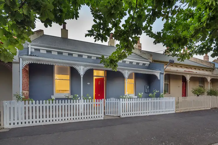 305 Lydiard Street North, Soldiers Hill VIC 3350