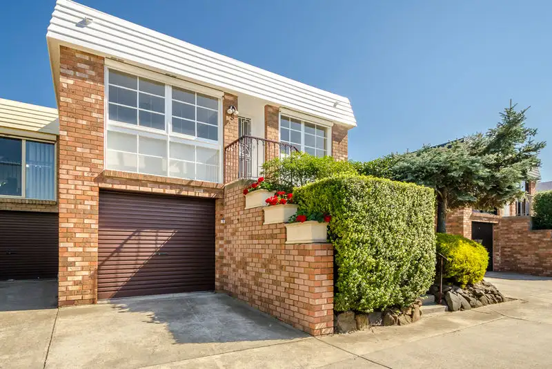 Main view of Homely unit listing, 9/8 The Strand, Williamstown VIC 3016
