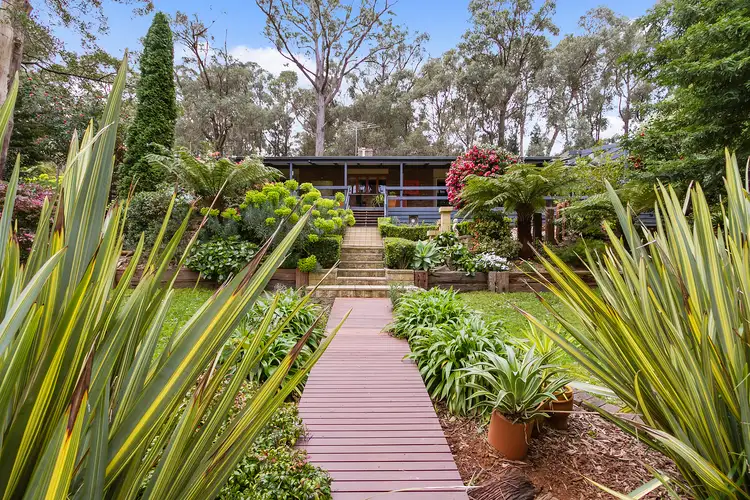 7 Ozone Avenue, Emerald VIC 3782