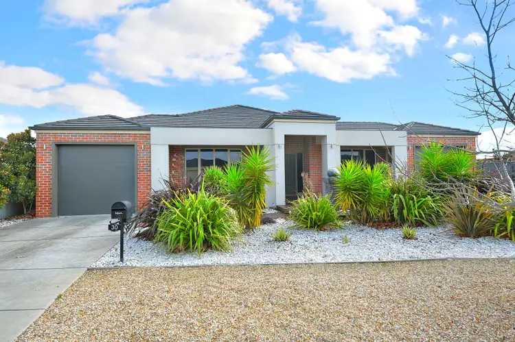 30 Alfredton Drive, Alfredton VIC 3350