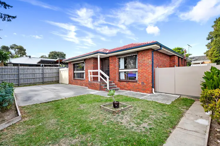 2/11a Maidstone Street, Ringwood VIC 3134