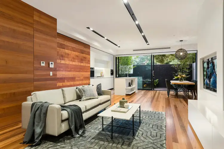 Second view of Homely house listing, 3/8 Simpson Place, Hawthorn VIC 3122