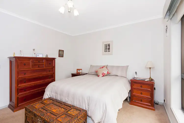 Fifth view of Homely house listing, 1/6 Windeatt Close, Mill Park VIC 3082