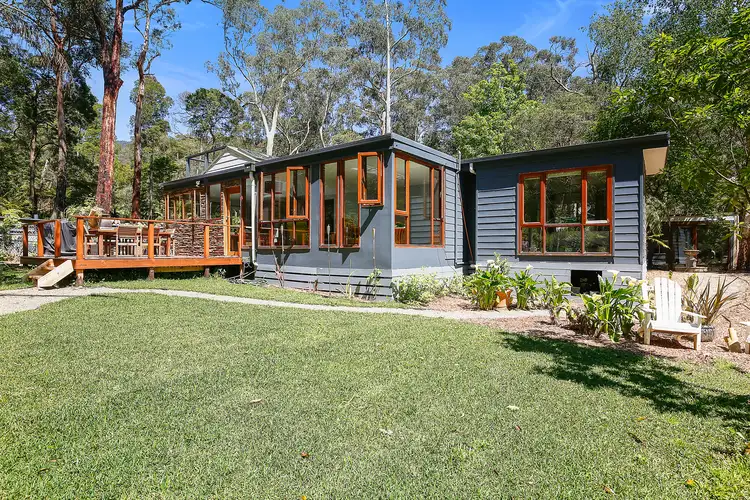 1 Old Warburton Road, Warburton VIC 3799