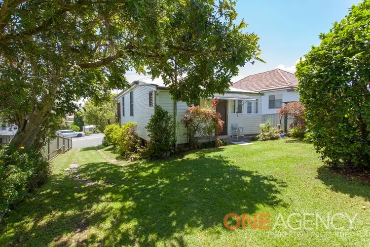 4 Griffiths Street, Charlestown NSW 2290