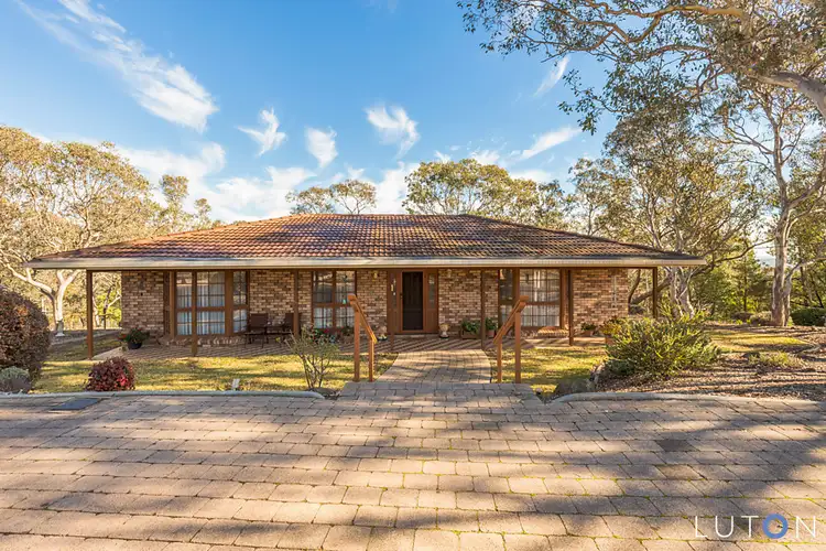 1 Granville Close, Greenleigh NSW 2620