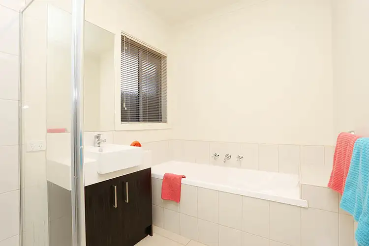 Sixth view of Homely townhouse listing, 2/26 Green Island Avenue, Mount Martha VIC 3934