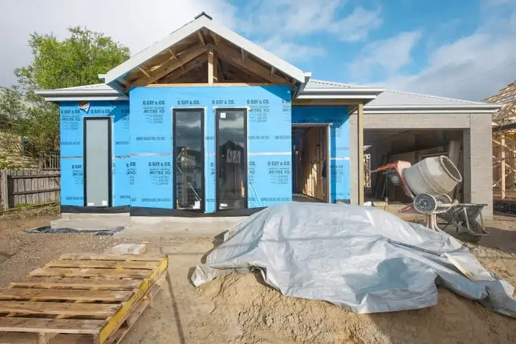 2A/79 Scott Parade, Ballarat East VIC 3350