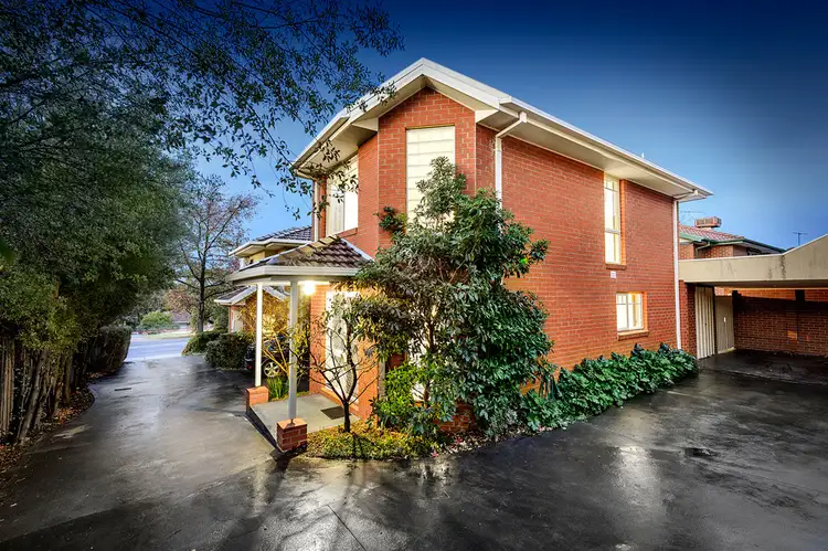 2/159 Grimshaw Street, Greensborough VIC 3088