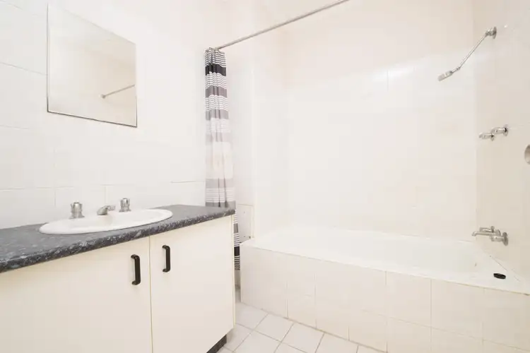 Fifth view of Homely unit listing, 11/27 Mannikan Court, Bakewell NT 832