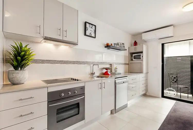 Third view of Homely apartment listing, 4/370 Orrong Road, Caulfield North VIC 3161