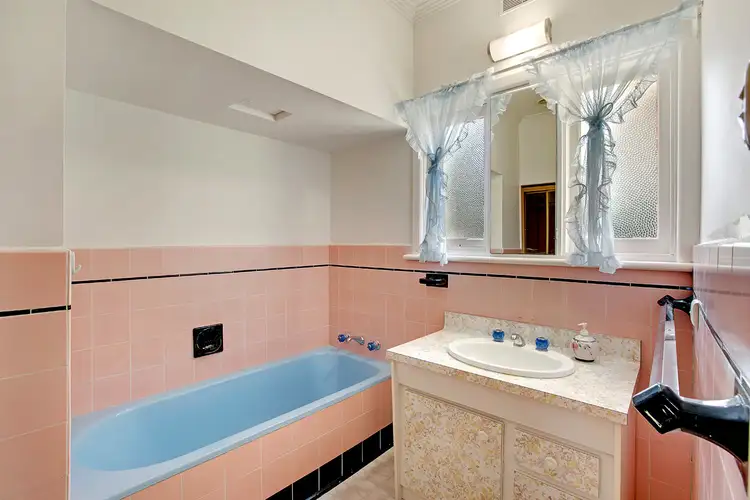 Fifth view of Homely house listing, 3 Bedford Court, Heathmont VIC 3135