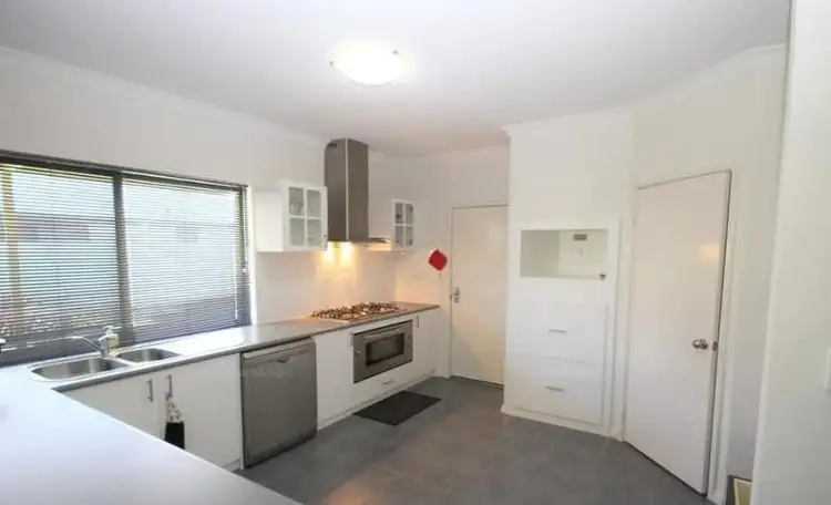 6 Solstice Way, Australind WA 6233