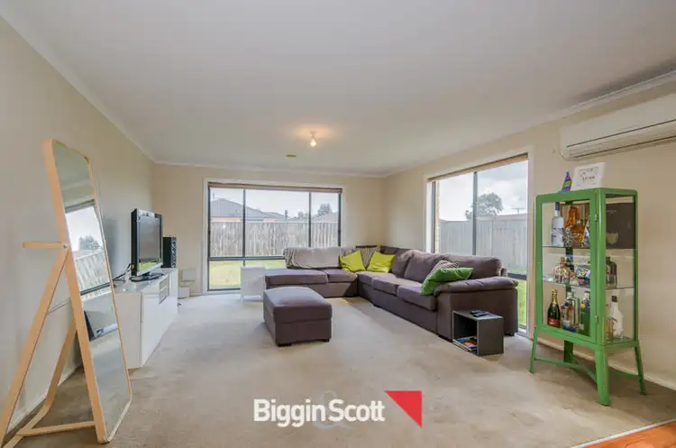 Seventh view of Homely house listing, 7 Violet Way, Cranbourne VIC 3977