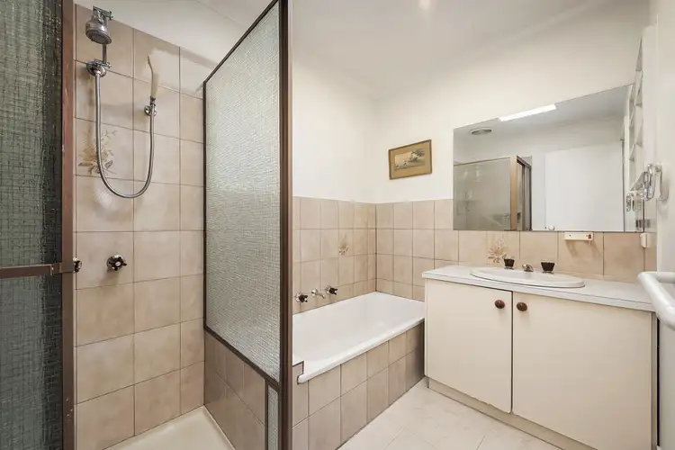 Fifth view of Homely unit listing, 4/89-91 Blackburn Road, Doncaster East VIC 3109
