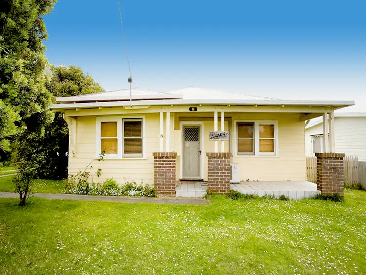 18 Martin Street, Apollo Bay VIC 3233