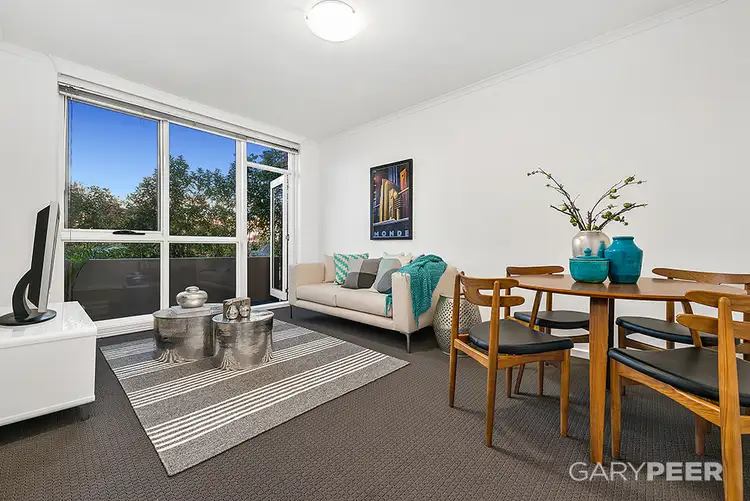2/2 Hertford Street, St Kilda East VIC 3183