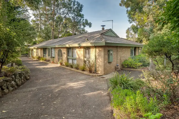 220 Courtneys Road, Belgrave South VIC 3160