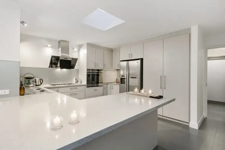 Fifth view of Homely house listing, 9 Amelia Avenue, Mornington VIC 3931
