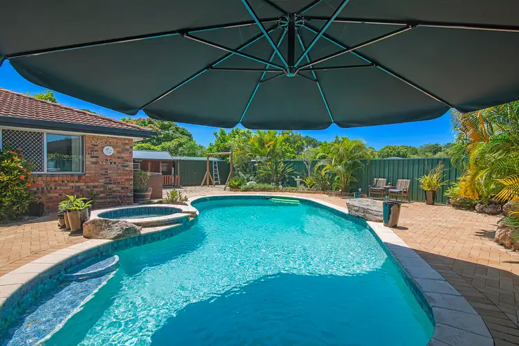 89 K P McGrath Drive, Elanora QLD 4221