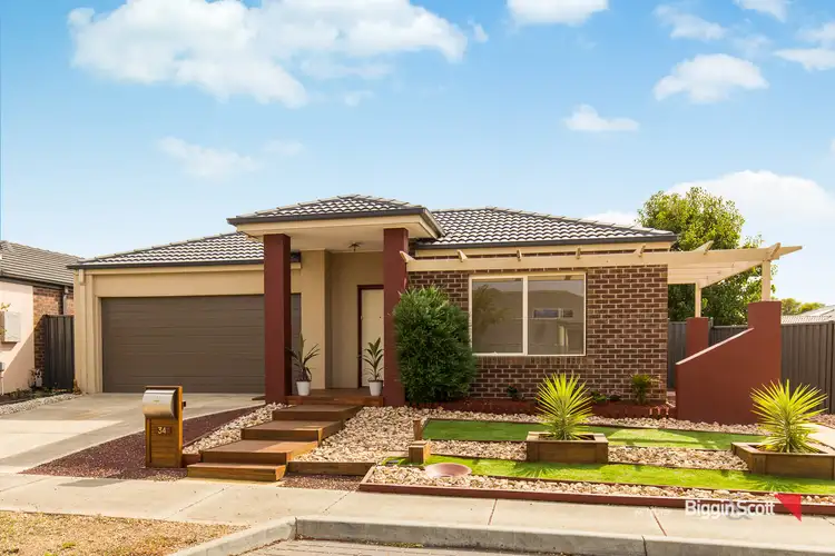 34 Erin Square, Deer Park VIC 3023