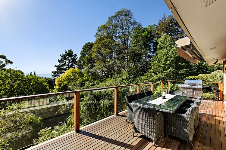 2-4 Barbers Road, Kalorama VIC 3766