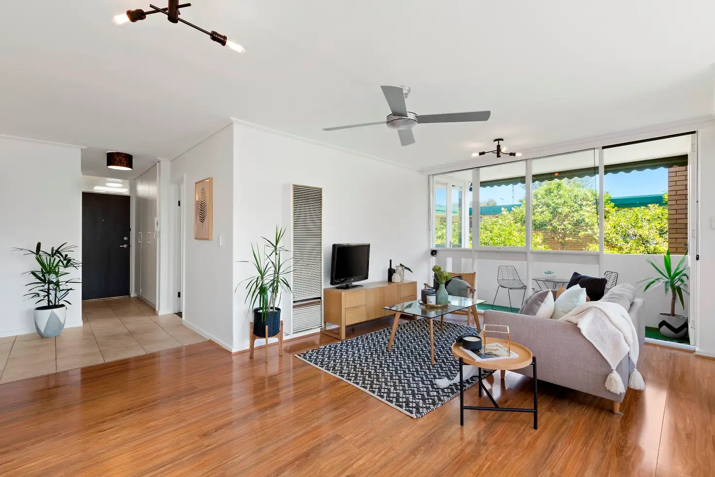 Main view of Homely apartment listing, 11/10 Khartoum Street, Caulfield North VIC 3161