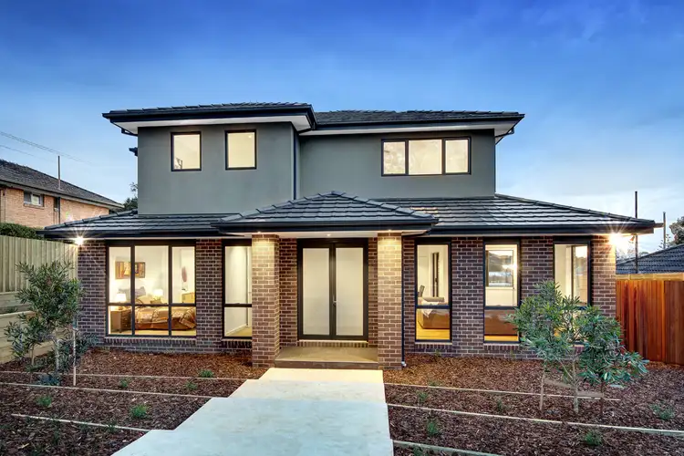 1/3 Station Street, Burwood VIC 3125