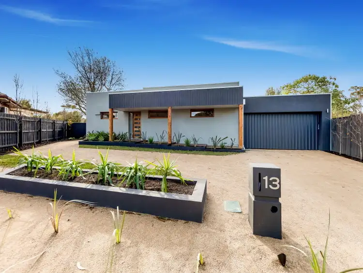 13 Darinda Court, Mount Martha VIC 3934