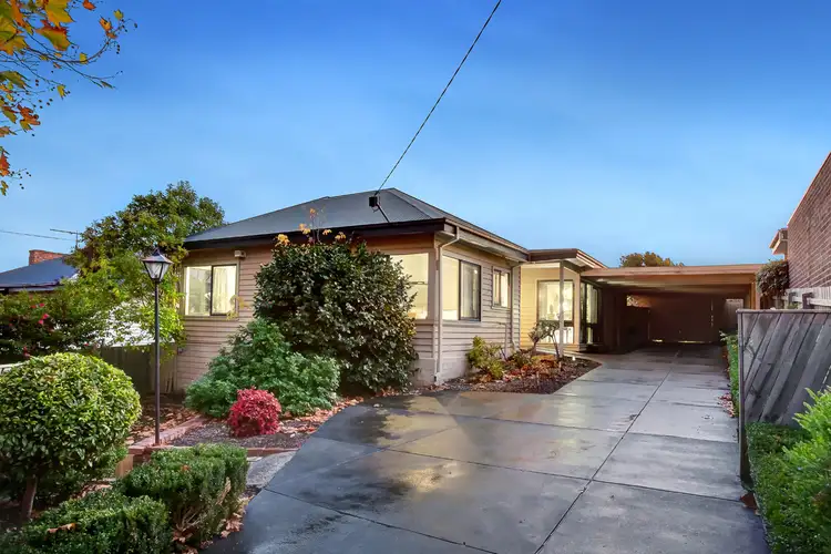 10 Ford Street, Ringwood VIC 3134