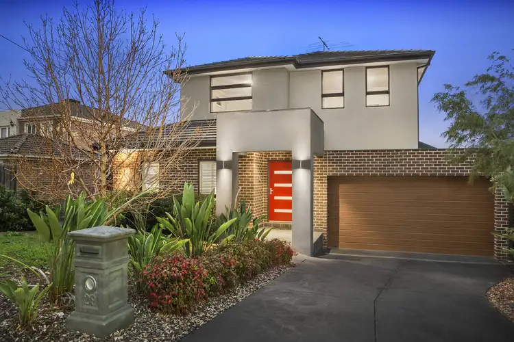 Main view of Homely townhouse listing, 29 Dumossa Avenue, Bulleen VIC 3105