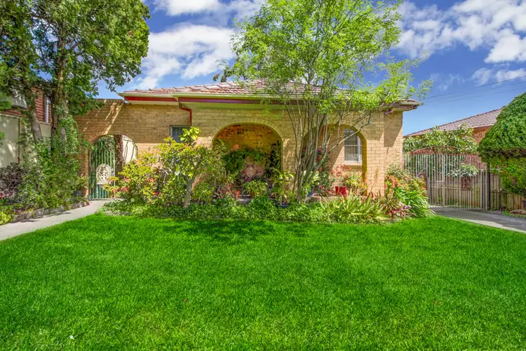 1 Tunks Street, Ryde NSW 2112