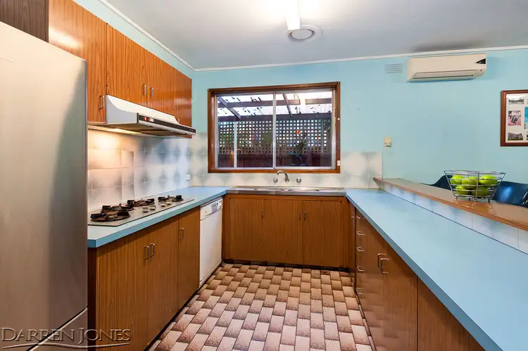 Fifth view of Homely house listing, 10 Dendaryl Drive, Bundoora VIC 3083