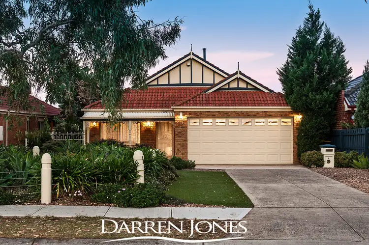 8 St Claire Avenue, South Morang VIC 3752
